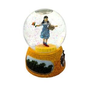 Wizard of Oz Westland Dancing Dorothy Musical Glitter Snow Globe 4"x6"